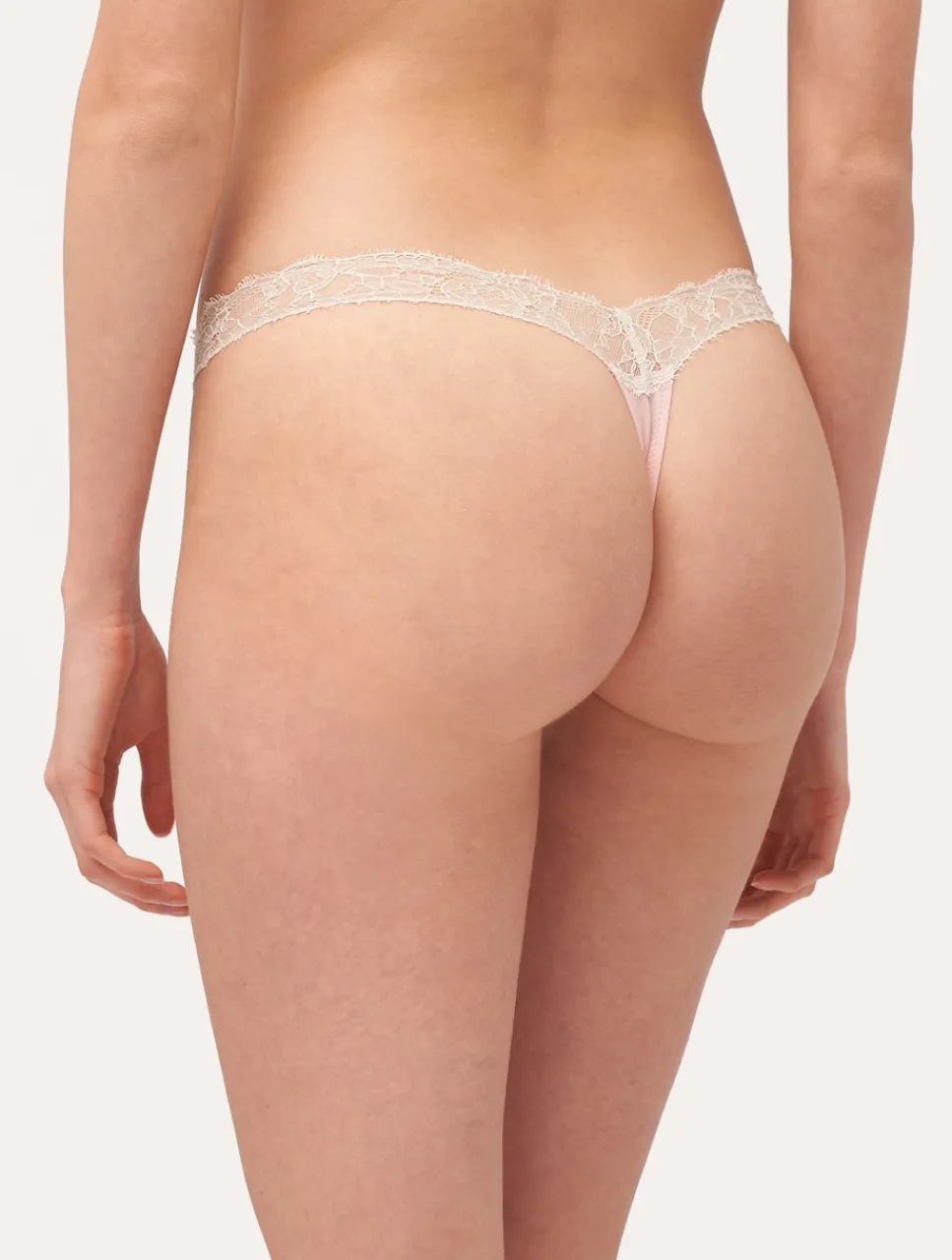 La Perla Lace Thong In And Cream< G String & Thong