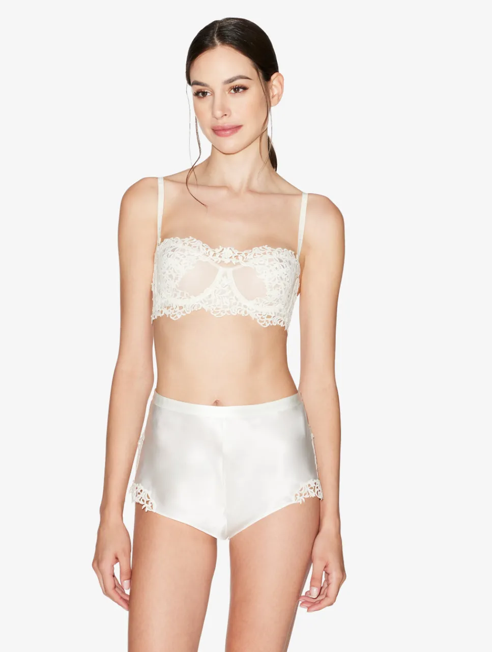 La Perla Off-white Silk Sleep Shorts With Macramé Frastaglio< Pajamas|Sleep Shorts & Trousers