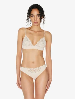 La Perla Rose Beige Macramé Thong< G String & Thong
