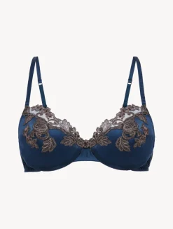 La Perla Silk Underwired Bra In With Frastaglio< Underwired
