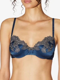 La Perla Silk Underwired Bra In With Frastaglio< Underwired
