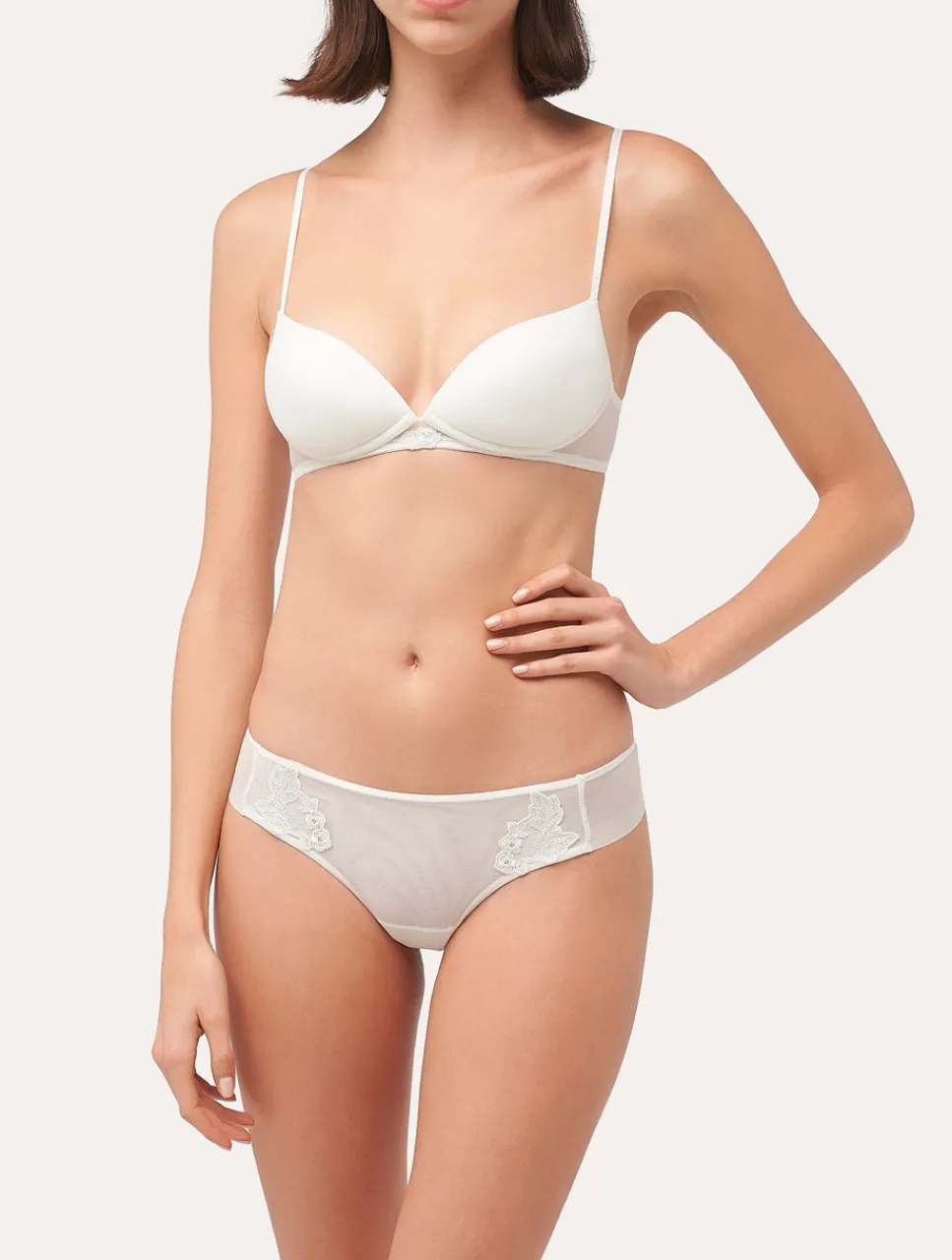 La Perla Thong In Sheer Embroidered Tulle< G String & Thong|Shapewear